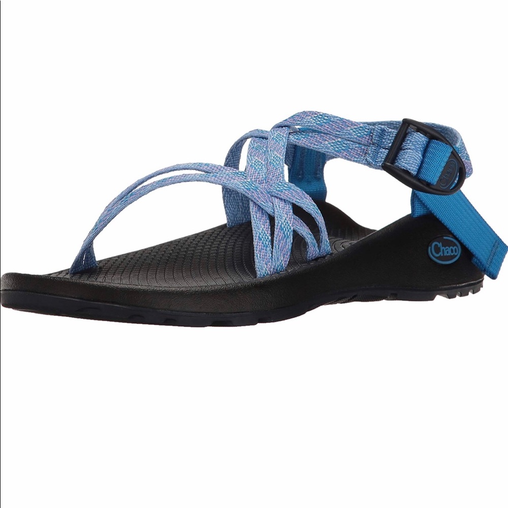 Woman’s ZX1 Chaco’s Size 7 in Braid Blue